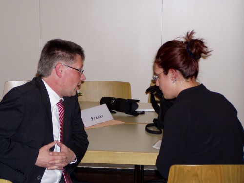 bgmwahl020208.jpg