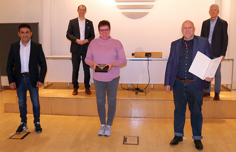 sportverein0120.jpg