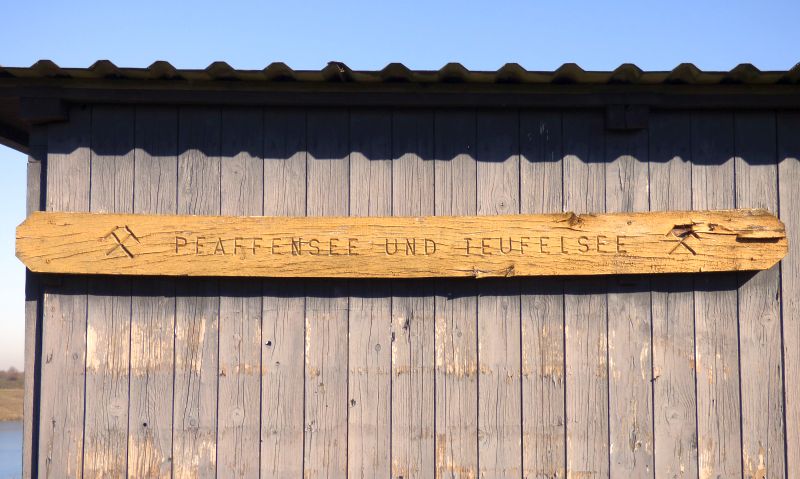 pol020522.jpg